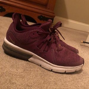 Burgundy Nike Airmax Size 6.5Y